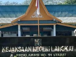 Kejari Periksa Mantan Pj Bupati Langkat Terkait Kasus Smartboard
