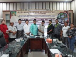 Mahasiswa Mengadu Komisi III DPRD Langkat Minta RDP Terkait Penyaluran KUR Tidak Prosedur