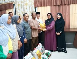 Ny. Endang Syah Afandin Salurkan Sembako untuk Dhuafa dan Anak Yatim