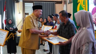 Bupati Langkat Syah Afandin Salurkan Bantuan Stimulan Tahap II, Pastikan Tidak Ada Pemotongan