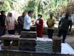 Rumah Warga Salapian Ludes Terbakar, Ricky Anthony Hadir Bawa Bantuan