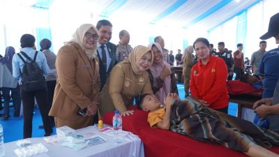 Target Layani 3.000 Warga Langkat, Wabup Tiorita Apresiasi Bhakti Kesehatan HUT ke 80 Bhayangkara di GOR Stabat
