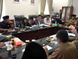 Komisi III DPRD Langkat dan Camat Hinai Dukung Penolakan Pedagang atas Rencana Dibangun KDMP di Pasar Senin