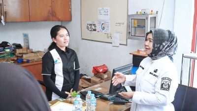 Plt Bupati Langkat Tiorita Sidak ke SPBU: Distribusi Telat Penyebab Kelangkaan BBM