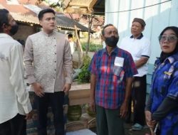 Rumah Sunardi dan Misno di Langkat Terbakar, Pimpinan DPRD Sumut Ricky Anthony Ulurkan Bantuan