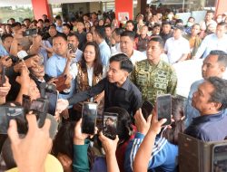 Wapres Gibran dan Gubernur Bobby Tinjau Korban Dugaan Keracunan MBG di Karo, Biaya Pengobatan Ditanggung Pemerintah
