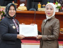 P-APBD Langkat 2026 Disahkan, Plt Bupati Tiorita: Harus Tepat Sasaran dan Bermanfaat bagi Masyarakat